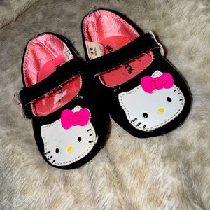 baby girl hello kitty shoes